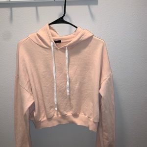 Cropped hoodie